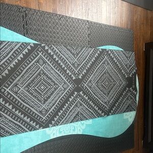 Patterned yoga mat